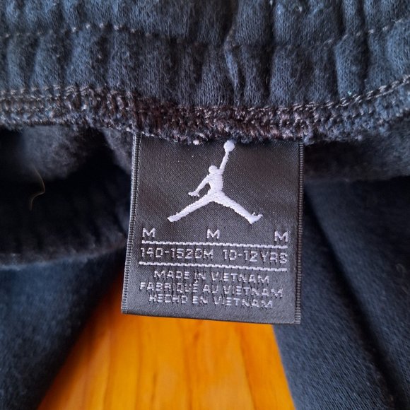 Black Jordan Sweatpants - Picture 3 of 4
